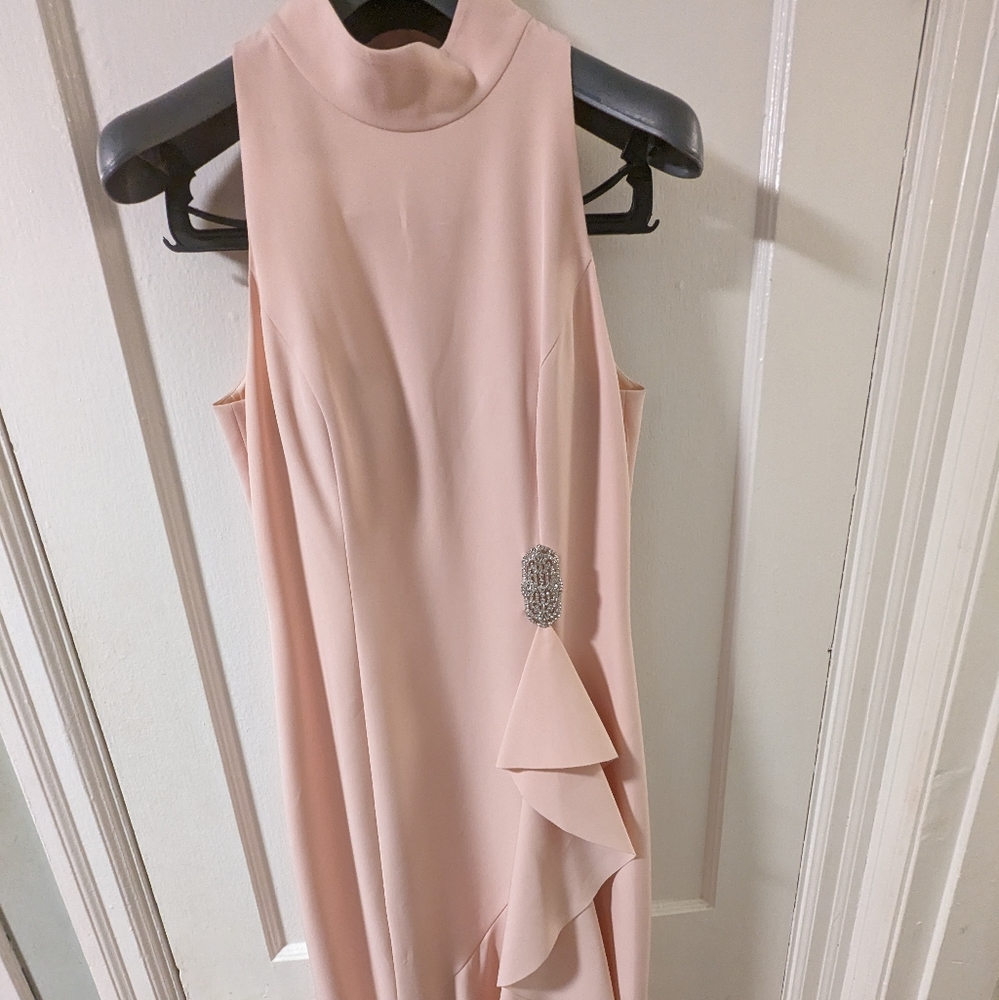 Vince camuto- bow neck halter dress size 6